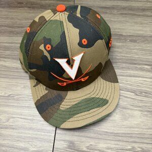 University of Virginia Cavaliers Men's Camo Snapback Hat Good Condition